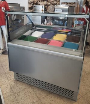 Eisvitrine ISA Millenium 12
