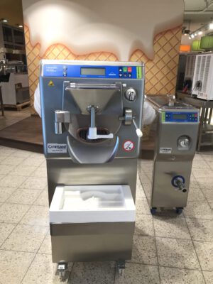 Carpigiani Eismaschine Labotronic 15 60 HE ohne Betriebsstunden